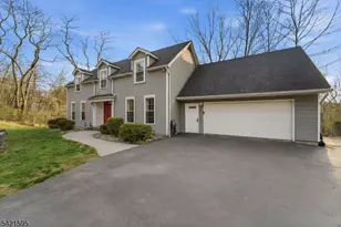 675 Uniontown Rd, Lopatcong Township, NJ 08865 - Photo 1