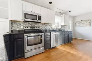 675 Uniontown Rd, Lopatcong Township, NJ 08865 - Photo 7