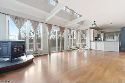 675 Uniontown Rd, Lopatcong Township, NJ 08865 - Photo 5