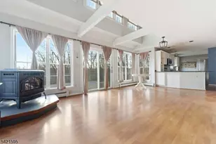 675 Uniontown Rd, Lopatcong Township, NJ 08865 - Photo 5