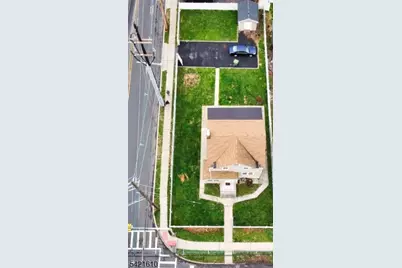 824 Chestnut St, Roselle, NJ 07203 - Photo 7