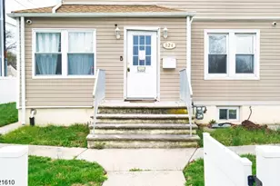 824 Chestnut St, Roselle, NJ 07203 - Photo 9