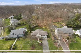 61 Barchester Way, Westfield, NJ 07090 - Photo 3