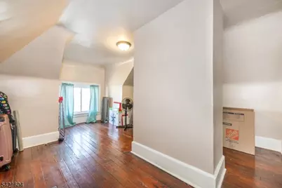 120 N Essex Ave, Orange, NJ 07050 - Photo 17