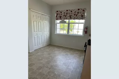 82 Hancock Dr, Morris Township, NJ 07960 - Photo 9