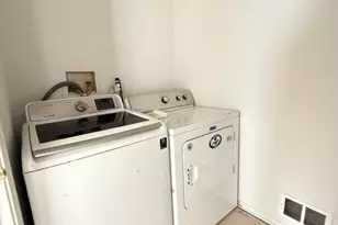 82 Hancock Dr, Morris Township, NJ 07960 - Photo 23