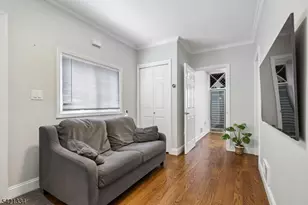 464 Meade St, Orange, NJ 07050 - Photo 17