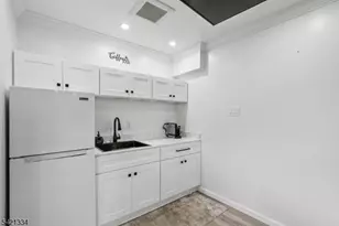 464 Meade St, Orange, NJ 07050 - Photo 35