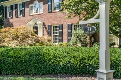 31 Forest Drive, Millburn, NJ 07078 - Photo 9