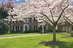 31 Forest Dr, Millburn, NJ 07078 - Photo 5