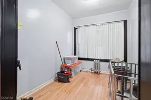 923 Kilsyth Rd, Elizabeth, NJ 07208 - Photo 9