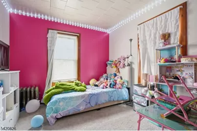 923 Kilsyth Rd, Elizabeth, NJ 07208 - Photo 13