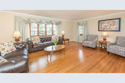 4 Oak Rdg, North Caldwell, NJ 07006 - Photo 7