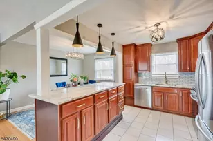 63 Arden St, Franklin Township, NJ 08873 - Photo 17