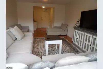 2352 Linwood Ave, Fort Lee, NJ 07024 - Photo 11