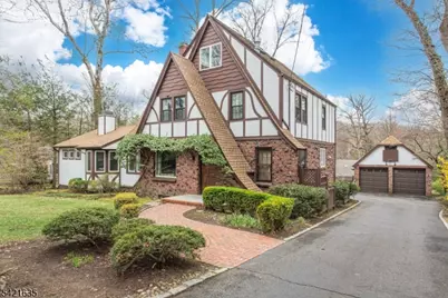 10 Cleveland Rd, Caldwell, NJ 07006 - Photo 1