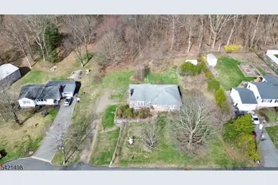 17 Hilltop Rd, West Milford Twp., NJ 07435 - Photo 13