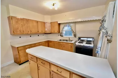 17 Hilltop Rd, West Milford, NJ 07435 - Photo 5