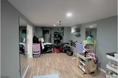 210 Pershing Ave, Roselle Park, NJ 07204 - Photo 17