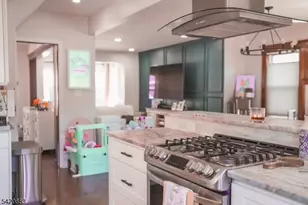 210 Pershing Ave, Roselle Park, NJ 07204 - Photo 5