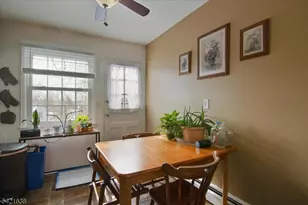 323 Pitney Pl, Morris Township, NJ 07960 - Photo 7