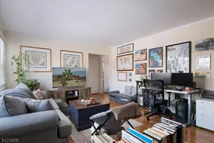 323 Pitney Pl, Morris Township, NJ 07960 - Photo 11