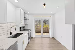 8 Canada Goose Dr, Allamuchy Township, NJ 07840 - Photo 9