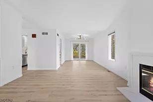 8 Canada Goose Dr, Allamuchy Township, NJ 07840 - Photo 5