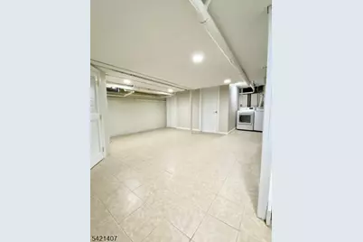 29 Sussex Rd, Clifton, NJ 07012 - Photo 15