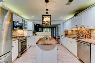 12 Aynsley Ct, Montville Township, NJ 07045 - Photo 27