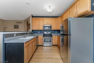 414 Hamilton Dr, Greenwich Township, NJ 08886 - Photo 5
