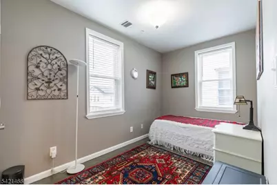 23 Howell Pl, Kearny, NJ 07032 - Photo 17