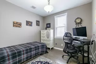 23 Howell Pl, Kearny, NJ 07032 - Photo 19