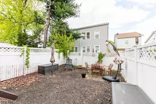 23 Howell Pl, Kearny, NJ 07032 - Photo 23