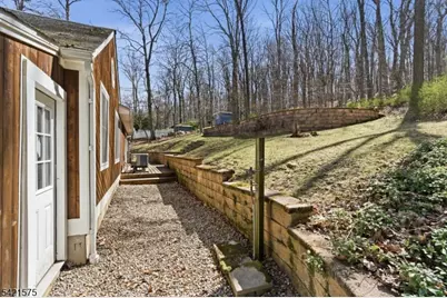 159 Glenside Trail, Byram Township, NJ 07871 - Photo 7