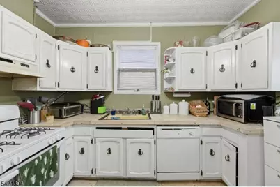 173 Hillside Ave, Glen Ridge, NJ 07028 - Photo 9