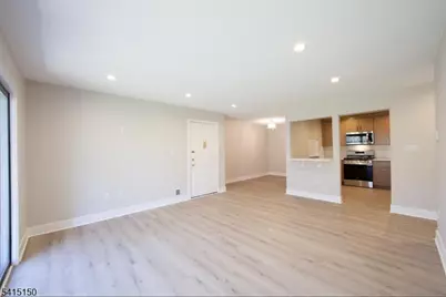 327 Penns Way #1, Bernards Township, NJ 07920 - Photo 3