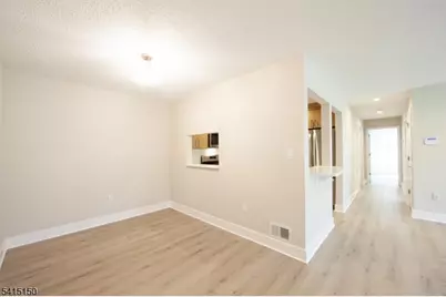 327 Penns Way #1, Bernards Township, NJ 07920 - Photo 5