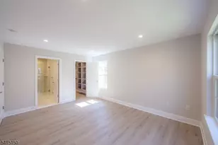 327 Penns Way, Bernards Township, NJ 07920 - Photo 11