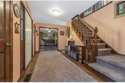 514 Lannon Ln, Bethlehem Township, NJ 08826 - Photo 5