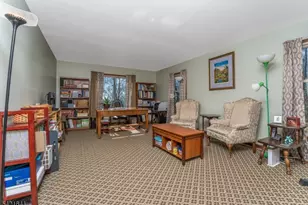 514 Lannon Ln, Bethlehem Township, NJ 08826 - Photo 7