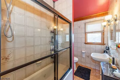 104 Lionshead Drive West, Wayne, NJ 07470 - Photo 23