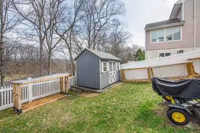 104 Lionshead Drive West, Wayne, NJ 07470 - Photo 43