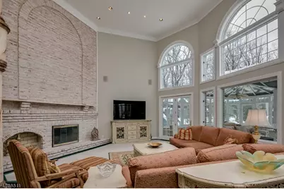 5 Queens Ct, Mendham Township, NJ 07960 - Photo 9