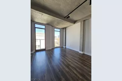 58-60 Elm St #601, Newark, NJ 07105 - Photo 7