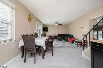 2 Rutan Rd, Belleville, NJ 07109 - Photo 9