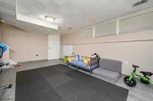 2 Rutan Rd, Belleville, NJ 07109 - Photo 23