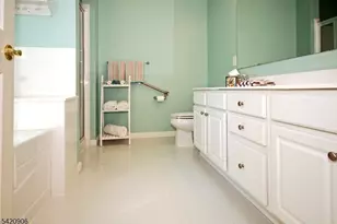 5 Slate Ct, Woodland Park, NJ 07424 - Photo 15