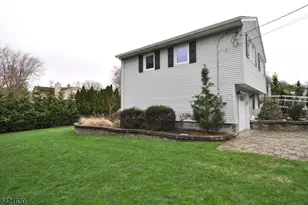 28 Jefferson Pl, Montvale, NJ 07645 - Photo 17