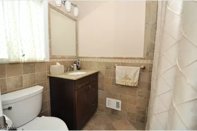 28 Jefferson Pl, Montvale, NJ 07645 - Photo 13